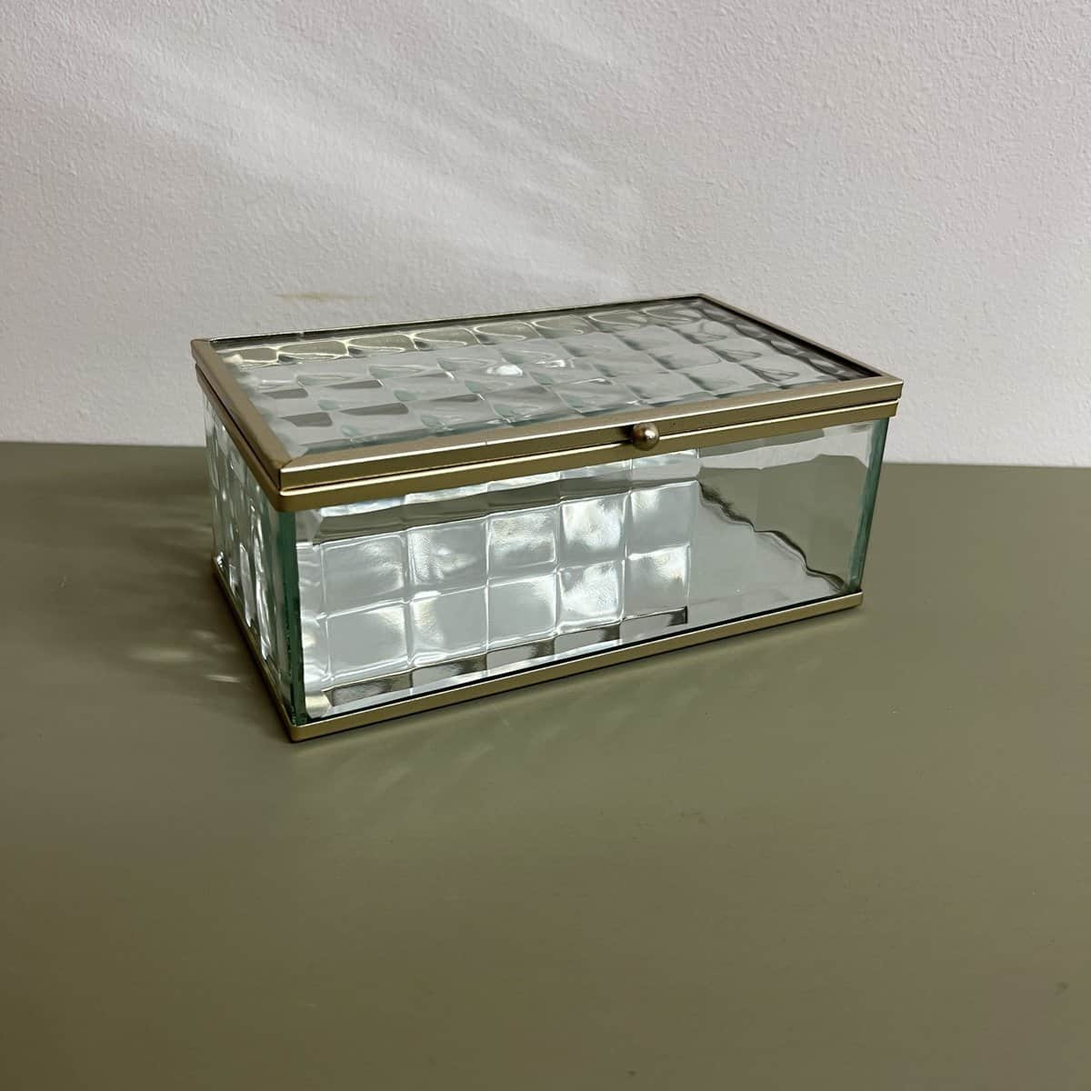Minimaal Millimeter Vrijgevigheid Glazen Sieraden doosje klein - Sis and Me // Meubelverf en meubel restyling